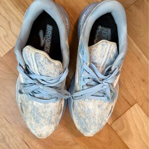 Brooks Adrenaline GTS 7.0